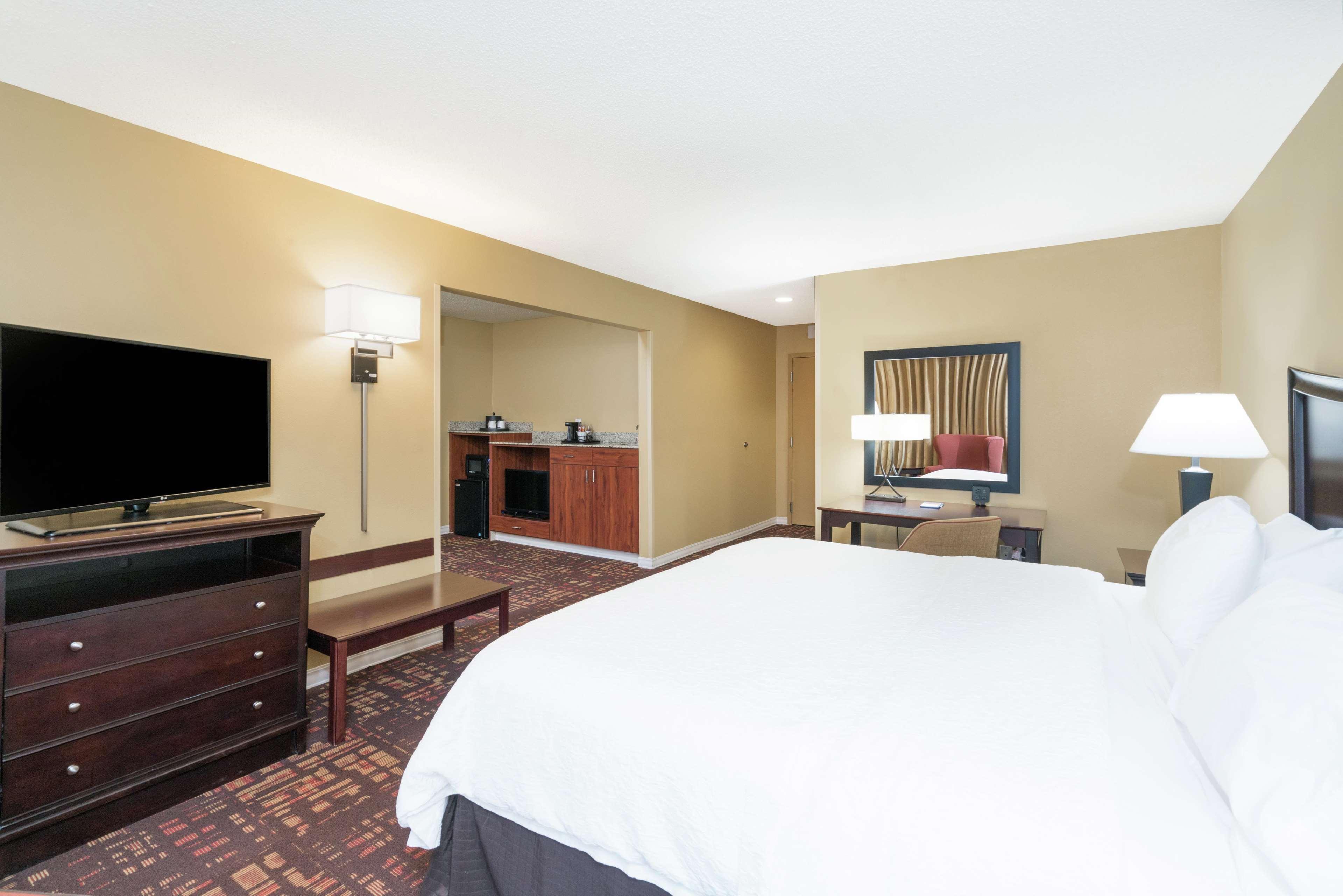 Hampton Inn Corydon Exterior foto